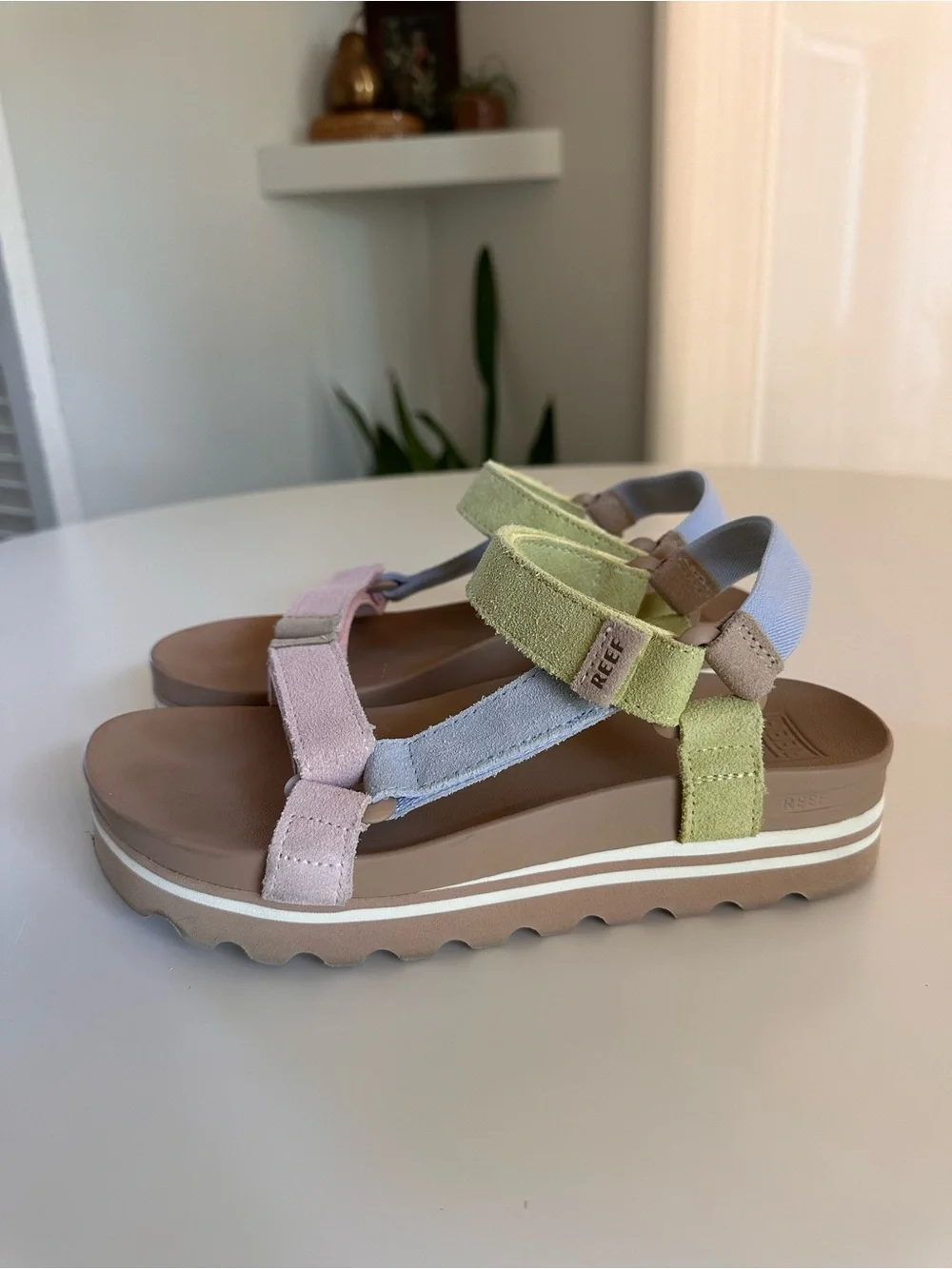 Reef Women's Cushion Rem HI Sandals Size 7